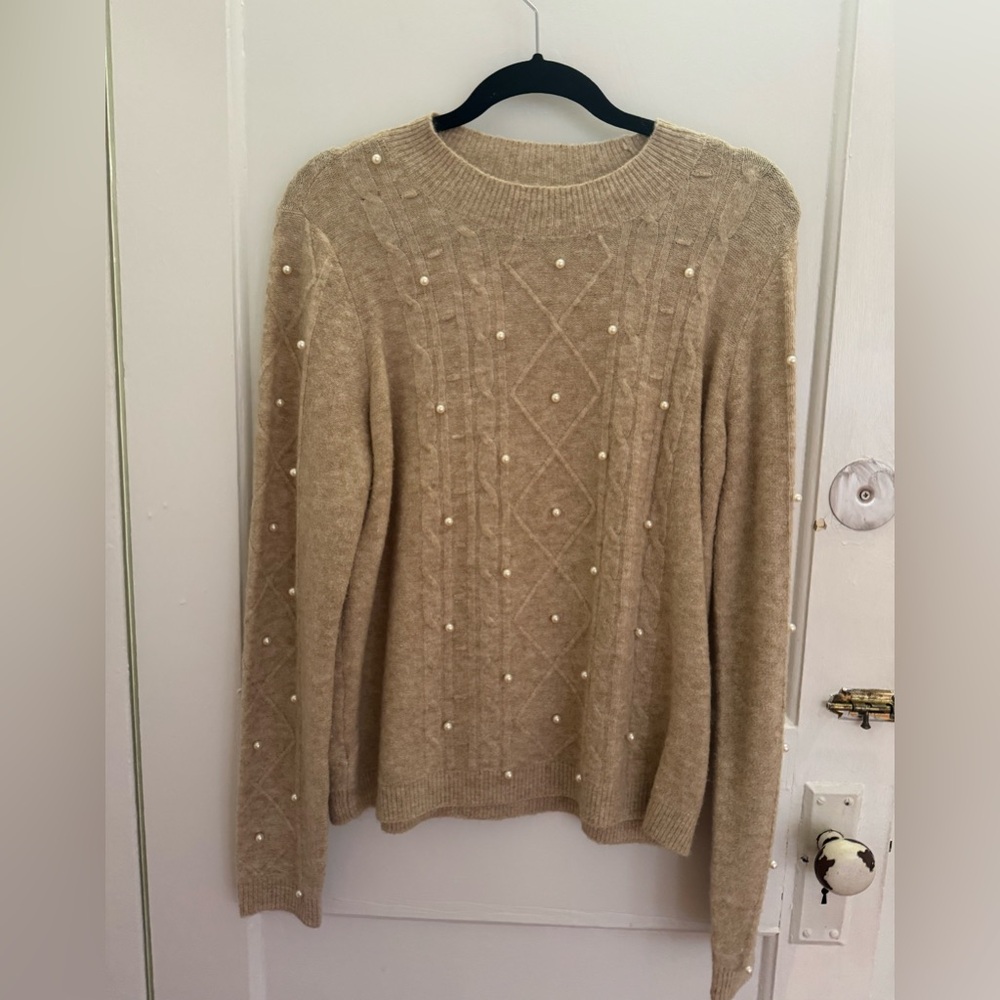 LOFT pearl detail sweater. Size medium